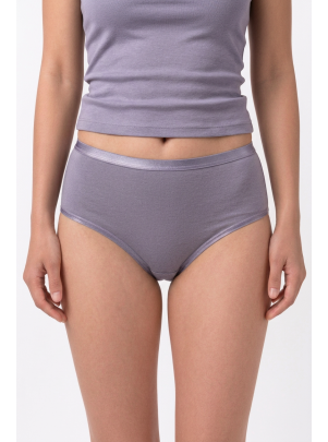 Slip Vera flieder Vorderansicht am Model