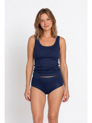 Hemd Vera dark-blue Vorderansicht am Model